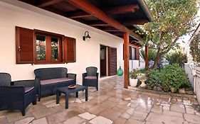Sea Breeze Villa - Luna Apartment