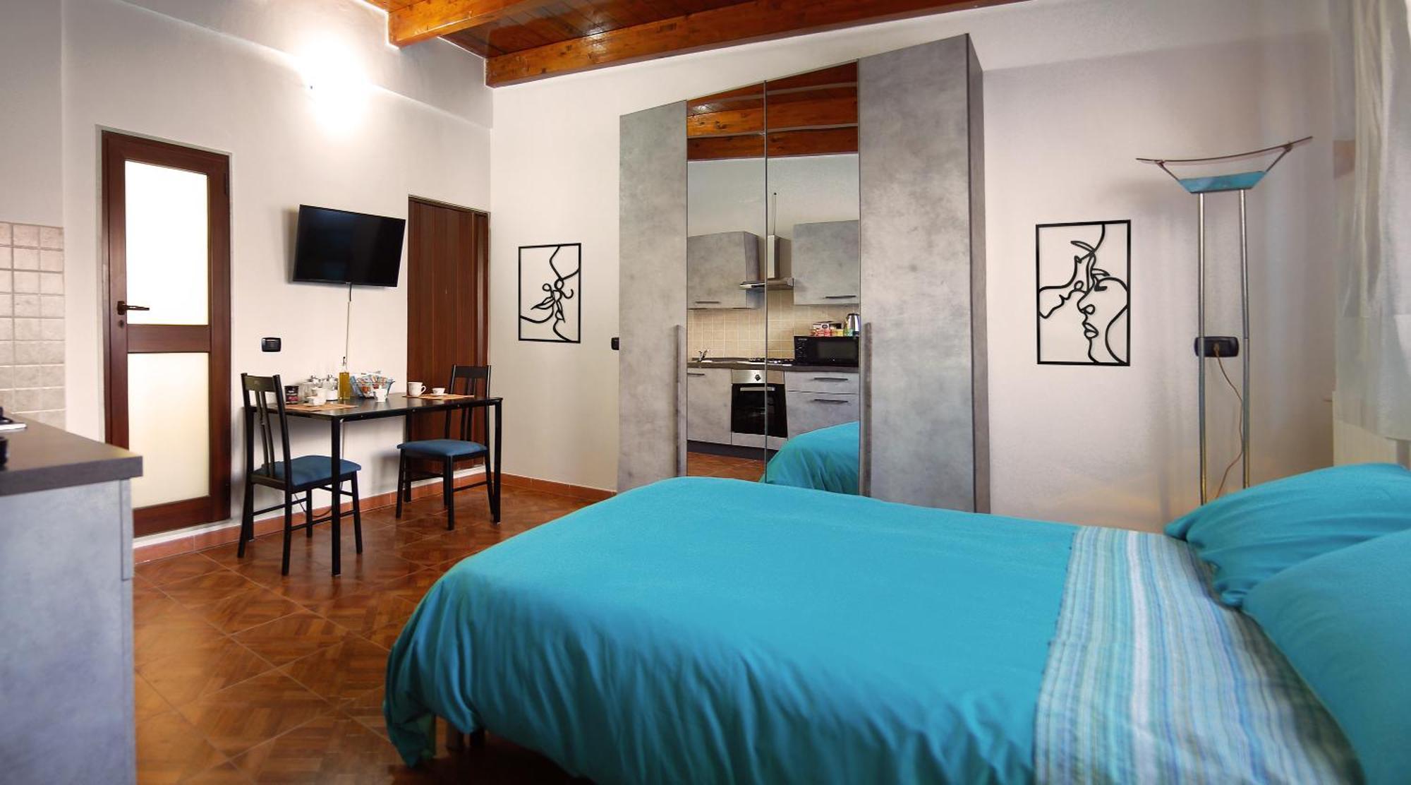 Sea Breeze Villa - Luna Apartment Bari Esterno foto